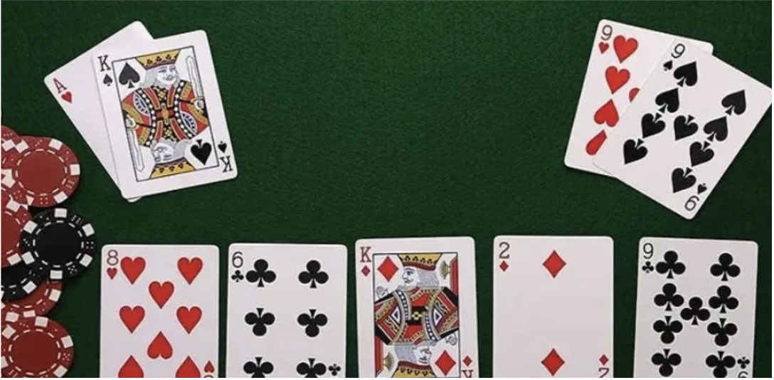 Tổng quan về trò chơi Xì tố tại Việt Nam