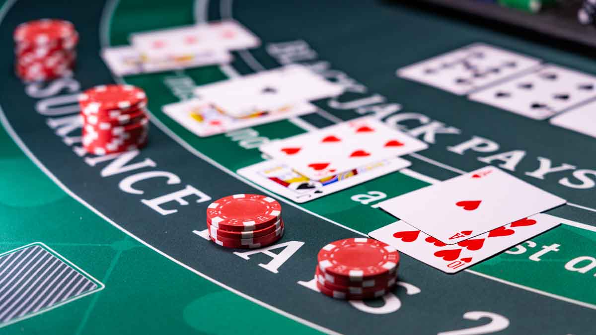 Hệ thống lựa chọn hành động và nhịp ra quyết định trong ván blackjack