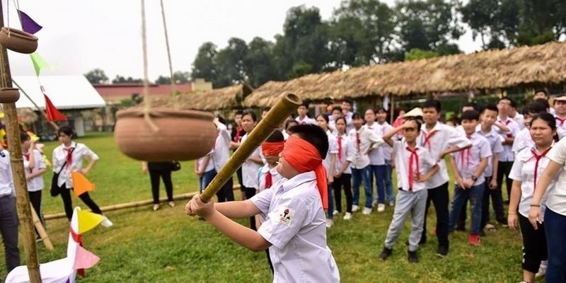 Không khí sôi động từ các trò chơi dân gian Trung Thu